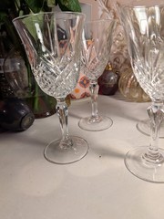 Crystal D’ Arque Masquerade crystal wine glasses set of 5
