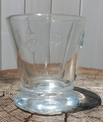 Beautiful LA ROCHERE 4 1/8″ Tall BEE glass made in France