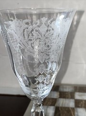 2 Vintage MORGANTOWN CRYSTAL Etched Floral WINE GLASSES BARWARE OPTIC SWIRL