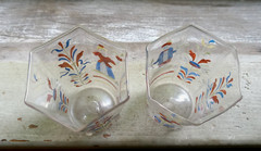 MATCHING PAIR OF 6 SIDED SALVIATI VENETIAN GLASS TUMBLERS ENAMEL DECORATED 1890s