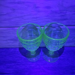 2 VINTAGE Hazel Atlas Glowing Depression Glass Company COLONIAL BLOCK GOBLETS