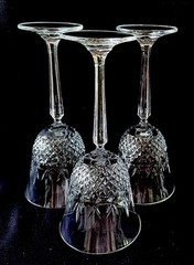 Set of Three (3) Mikasa Crystal Clear CHATSWORTH 8-3/8″ Water Goblets Red Wine
