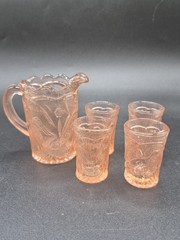 Vintage Summit Miniature Pitcher And Tumblers Pink Glass Peacock Bird 5 Pc Set