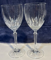Set Of 2 Cristallerie Zwiesel Germany Lead Crystal Celebration 6 oz Wine Glasses
