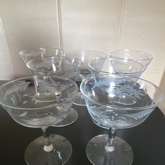 Set of 6 Clear Glass Etched Leaf Coupe Cocktail Glasses, Round Shape