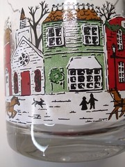 Christmas Village Snow Scene Horse & Sleigh gold trim Glass 13oz Cup Mug USA