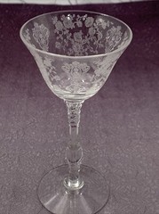 1 Cambridge Crystal Rose Point Liquor Cocktail Glass 6″ Height HOLDS 3 OZ