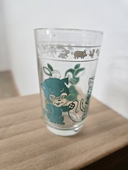 Vtg Swanky Swig Kraft Kiddie Cups Children Juice Glass Kittens & Bunnies Green