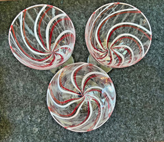 St Nicholas Square Peppermint Lane Vintage Wine Glasses Set Of 3 – 8-5/8”