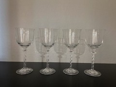 Set of 4 Southern Living GALLERY COLLECTION Optic Lined Crystal Glass Wine glass