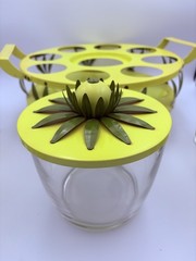 McM daisy drink caddy with striped Lemonade Barwear glasses Yellow Green” Read”