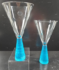 2 Artland Presscott Aqua Wine Glasses Set Elegant Clear Frosted Stemware Bar Lot
