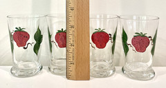 Strawberry Juice Glasses Set Of 4 Hand Painted Hand Blown Vintage 6 oz 3.5” T