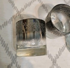 VTG Set of 3 DOROTHY THORPE Silver Fade Glasses Vitreon Queens Lusterware