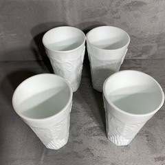 Indiana Milk Glass 4- 12 Oz Tumblers Colony Harvest Grape Pattern Tea Glasses