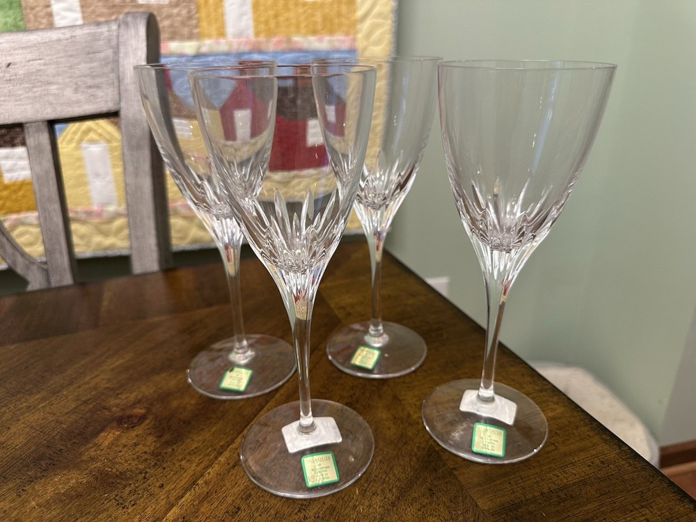 New Set of 4 Marquis Waterford Crystal Platinum Trim Claria Wine Glasses 8″