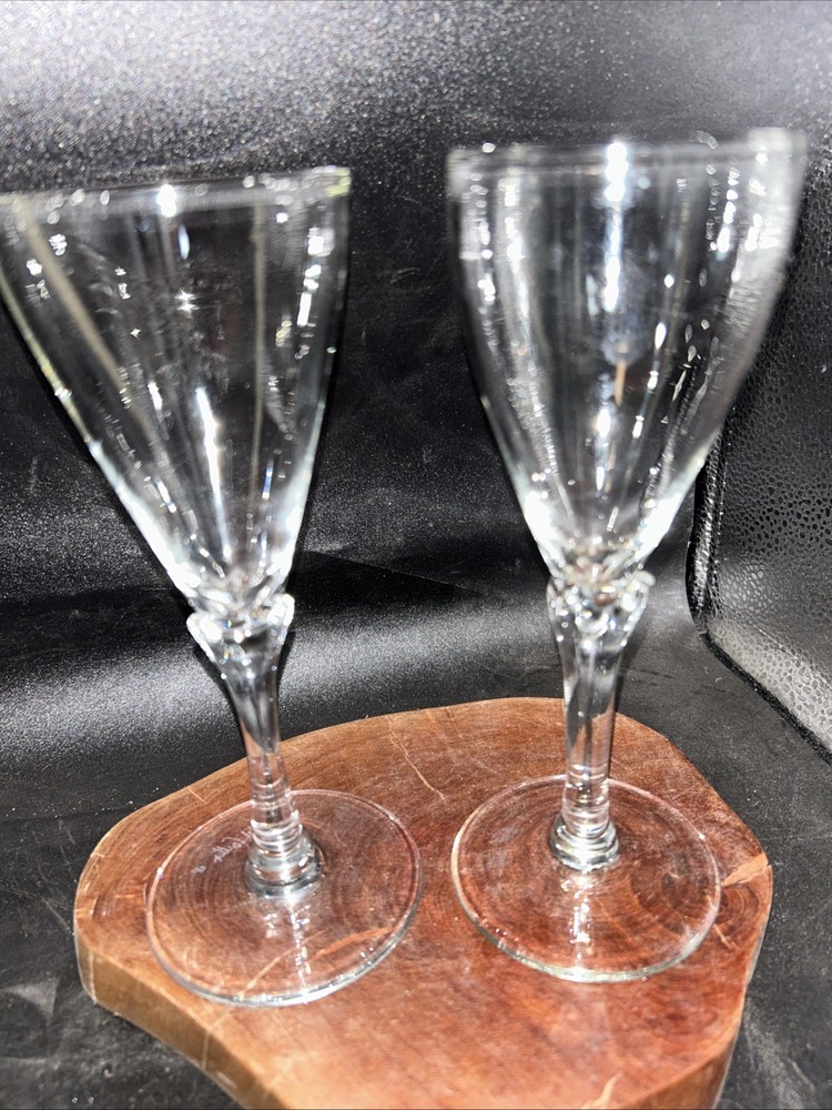 Will Carlton Glasses RARE! Set Of 2 Signed