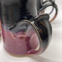 VTG Geff Reed Stoneware Coffee Tea Mug Set Purple Pink Wine Black Artist Signed