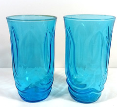 2 Vintage Anchor Hocking Laser Blue Colonial Tulip Tumblers 5.75″ Tall