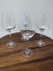 Set Of Four Lenox Napa Valley Sauvignon Blanc Wine Glasses