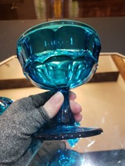 CANDY DISH & LID 7″ ASHBURTON Westmoreland Bermuda Blue Peacock Glass vtg 1970s