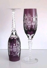 PAIR AJKA MARSALA AMETHYST PURPLE LEAD CRYSTAL CHAMPAGNE GLASSES