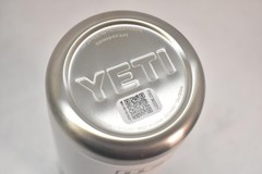 Yeti Rambler 12oz Bottle Camo W/ Hotshot Cap White Company Branded
