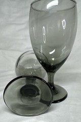 Libbey CLASSIC SMOKE GRAY 7″ Water Goblets Wedding Wine Glasses 16oz Set of 2