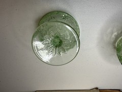 Tiara Exclusive Indiana Green Tea Light Fairy Lamp Sandwich Glass Flower Design