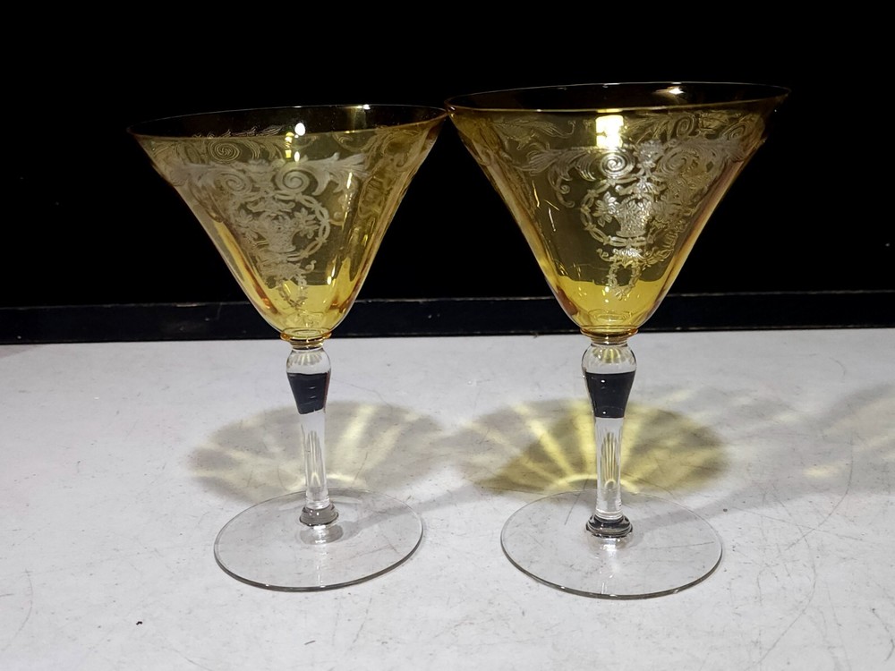 SET OF 2- RARE TIFFIN ARCADIAN TOPAZ YELLOW ETCHED BASKET 5 5/8″ WINE GLASSES
