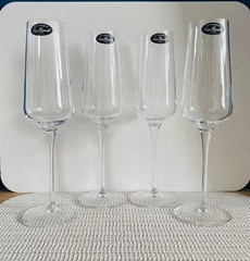Set Of 4 Luigi Bormioli Titanium Reinforced Crystal Sparkling Wine Glasses