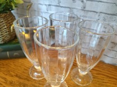 4 Vintage Soda Fountain Glasses Milkshake/ Ice Cream Float w/ Pedestal Ribbed