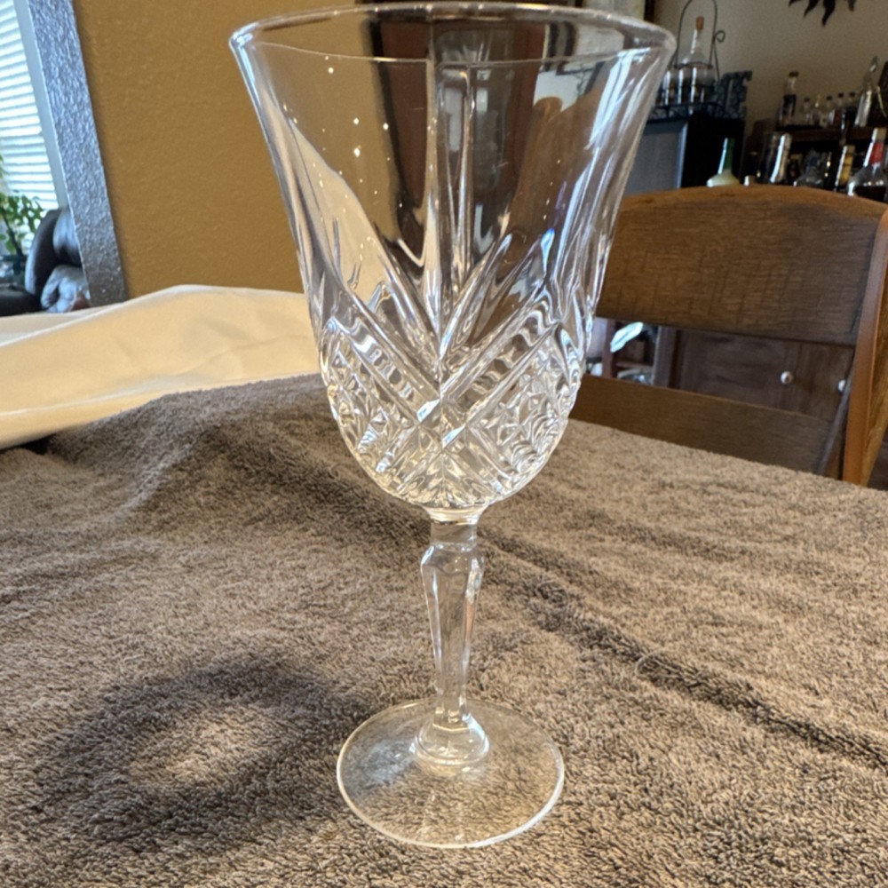 American Brilliant Cut Crystal Wine Glasses. Set of 5
