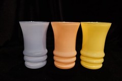 ANCHOR HOCKING RAINBOW 22 PIECES INCLUDING 4 RARE CEREAL YELLOW PEACH BLUE GREEN