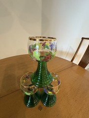 3 Vtg Green Beehive Stem Wine Glass Goblets Roemer Bacchus Grape Vine Germany