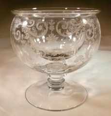 CAMBRIDGE GLASS CO. CHANTILLY #3900/18 2-PIECE FOOTED SEAFOOD COCKTAIL ICER!