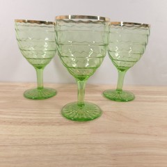 Anchor Hocking Block Optic Pattern 6″ Gold Rimmed UV Uranium Wine Glass Set of 3