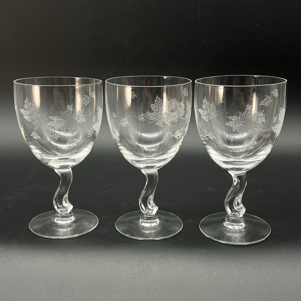Set 3 Etched Maple Leaf Wine Glasses Twisted Stem Clear Goblets
