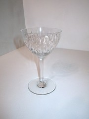 Baccarat Crystal Stem Wine Glass Paris France 4 7/8 Tall Claret Rice Grain H Cut
