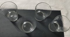Set Of Four Libbey 8 Ounce Tumblers/Swirl Ribbed Clear Glass/Pre-owned