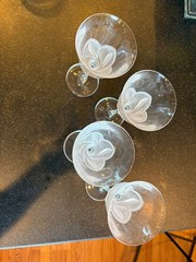 CRISTAL D’ARQUES DURAND SET OF 4 FLORENCE PETAL WATER WINE GLASSES NEAR PERFECT