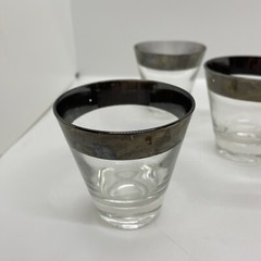 Vintage Dorothy Thorpe Shot Glasses Lot QTY 5 Silver Rim 2.75″ Mid Century