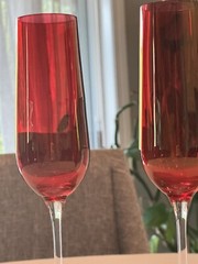 Set Of 2 Pier 1 Champagne Flutes Ruby Luster 9 1/2” Made In Slovakia 7 Oz