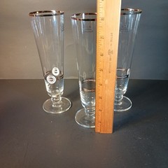 Warsteiner 3 Pilsner 0.21 Liter Beer Glasses Barware 8″ Gold Rim