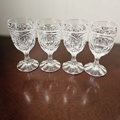 4 Vintage Crystal Cordial Shot Glasses Crystal d’Adriana Luna Pattern 3.5″
