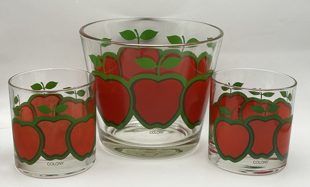 VTG Colony Red Apple Set 2 Drinking Glasses And Glass Ice Bucket 1970’s