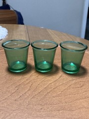 Vintage Akro Agate Green Uranium Glass Toy Cups Miniature Tumbler Set Glows 3pc