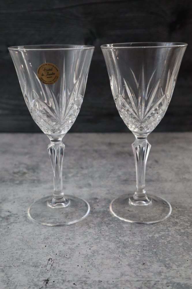 2 Cristal de Flandre Crystal Wine Cordial Cocktail Glasses Salzburg Pattern