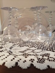 Set of 8 Clear Wine/Champagne Glasses Four Ball Stem on Footed Base 4 5/8″ Tall