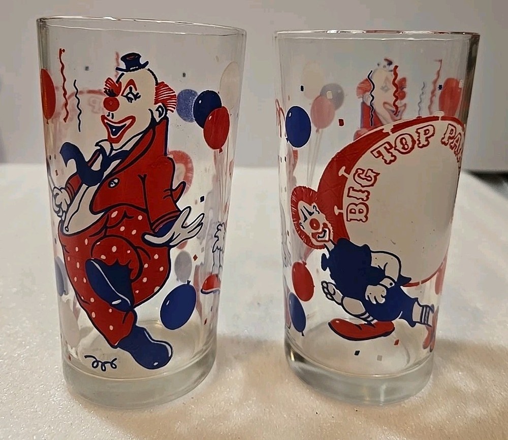 2 Vintage Big Top Parade Glass Circus Clowns Red White and Blue – 5 1/4″ High
